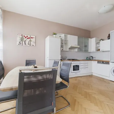 Apartmán Zahrebska Praha